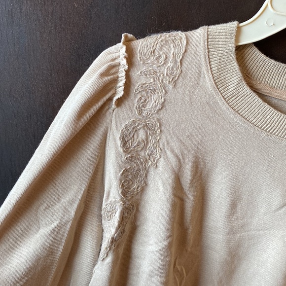 Splendid Women's Top - Picture 2 of 10